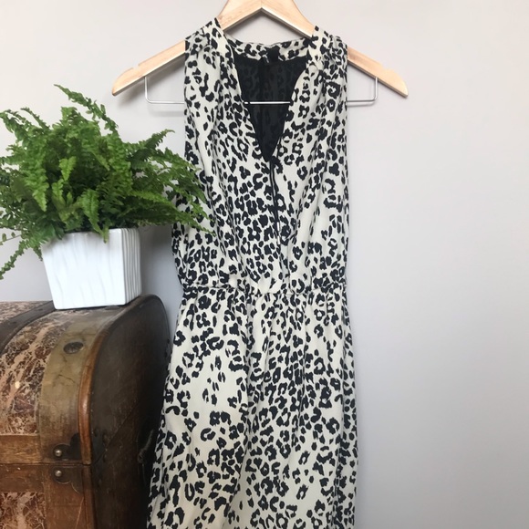 Dress - Picture 2 of 8